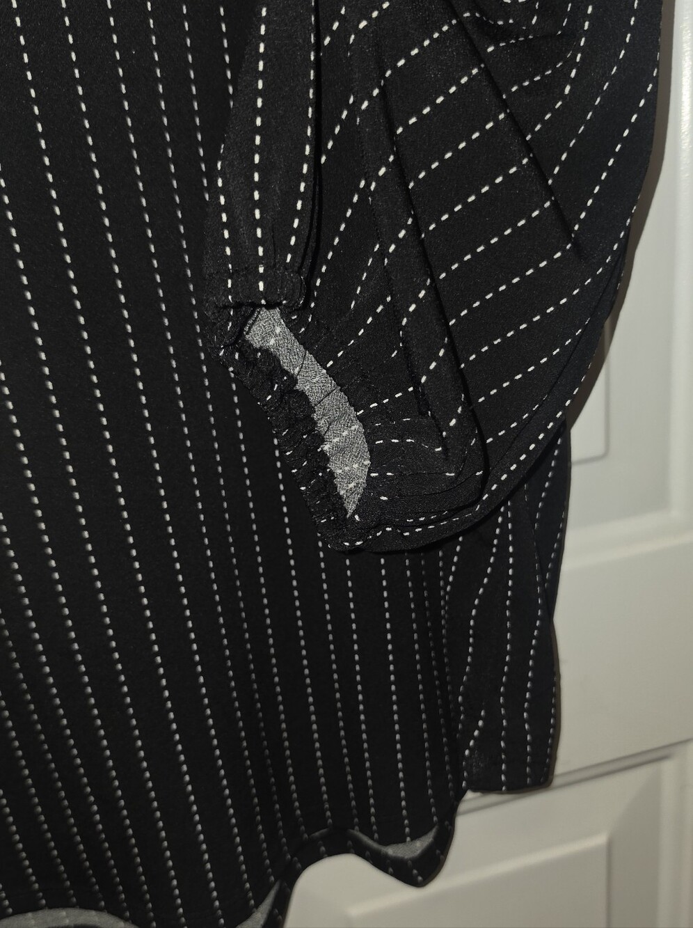 Adrianna Papell Black & White Pinstripe Blouse – Size XL - Picture 4 of 9